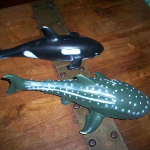Killer Whale Whale Shark TOYI Black Orca Toy Figure Fish Ocean Sea Marine Life 8 - Picture 4 of 8